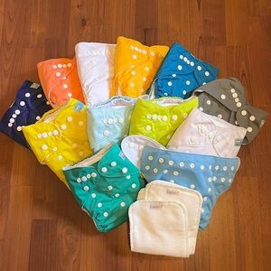 12 Alvababy cloth diapers with inserts